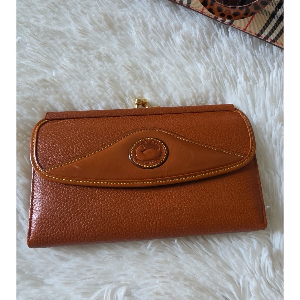 Vintage Dooney & Bourke Pebbled Leather Wallet – Made in USA - Picture 2 of 11